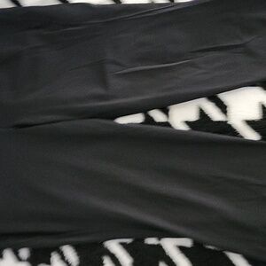 Lululemon 23 inch inseam high waisted black leggings size 14 Great Condition